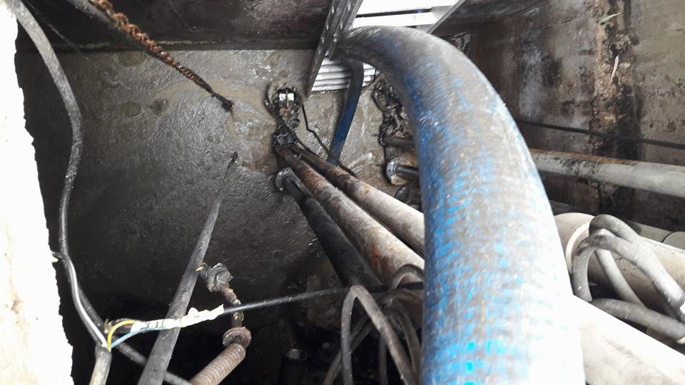 Καθαρισμός λιποσυλλέκτη Καθαρισμός λιποσυλλέκτη
